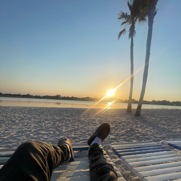 Meet your Posher, Twon - Picture 1 of 1